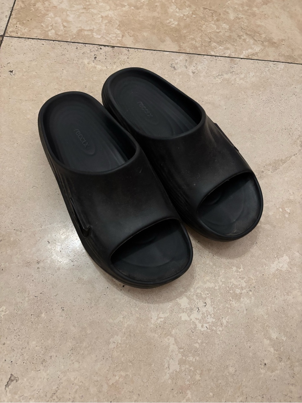Men's Nike rejuven8 slides